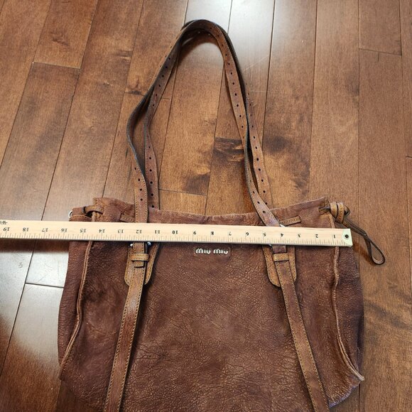 Miu Miu brown leather shoulder bag - Picture 5 of 15
